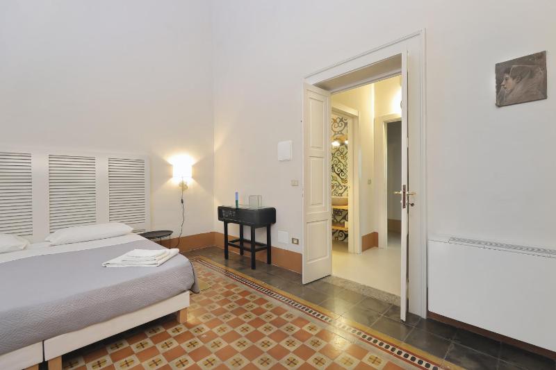 Junior Suite with Terrace image 3
