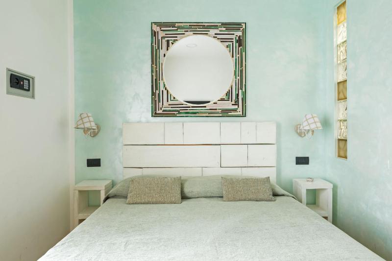 Superior Double Room image 3