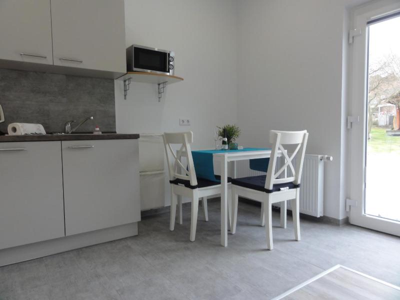 One-Bedroom Apartment with Terrace 