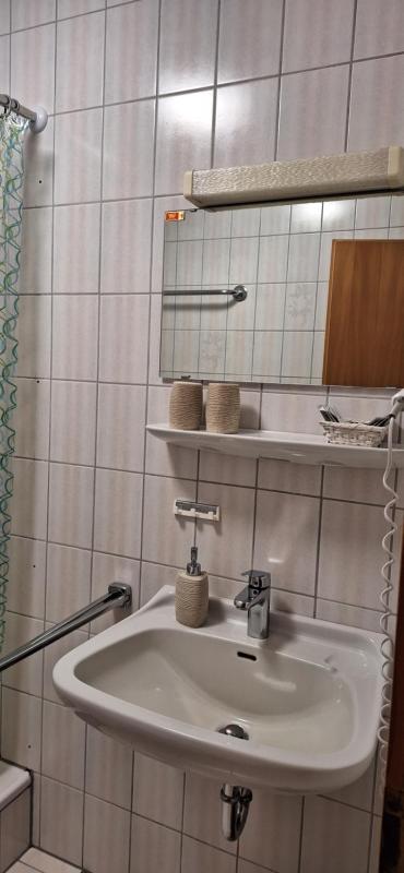 Double Room with Balcony image 3