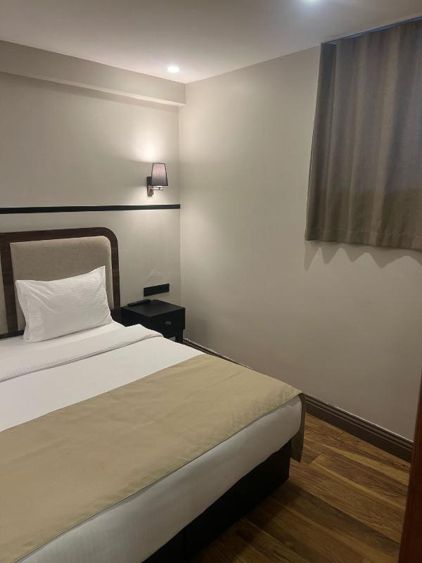 Family Studio image 1