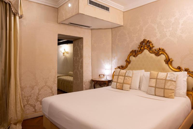 Junior Suite image 1