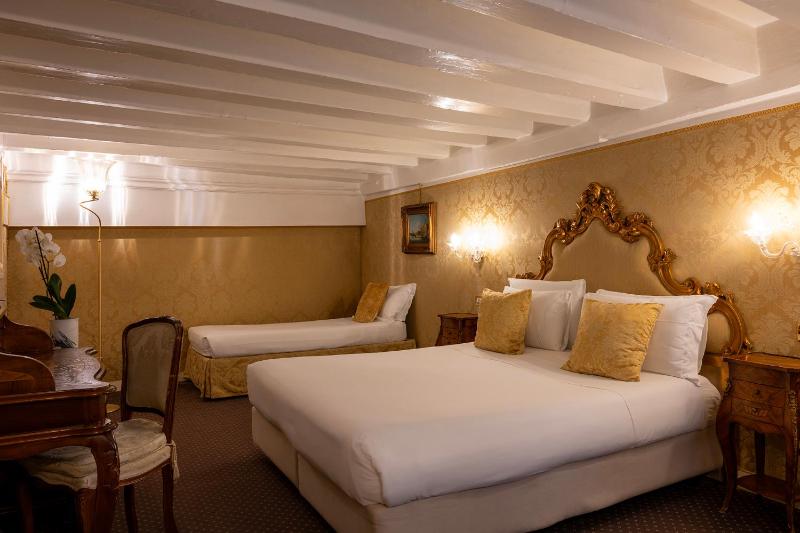 Hotel Antico Doge - a Member of Elizabeth Hotel Group - image 13