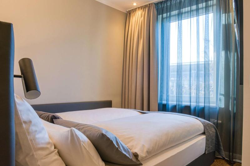 Standard Double Room image 1