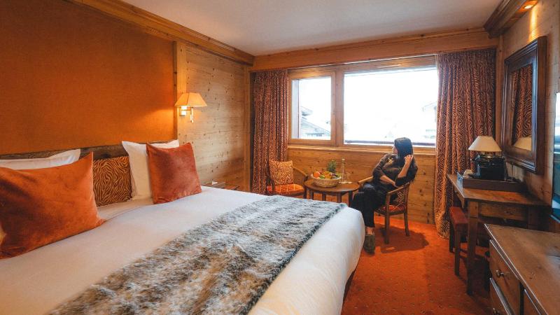 Superior Queen Room image 4