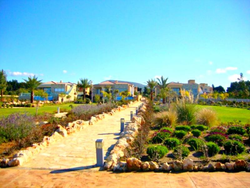 Deluxe Villa image 4