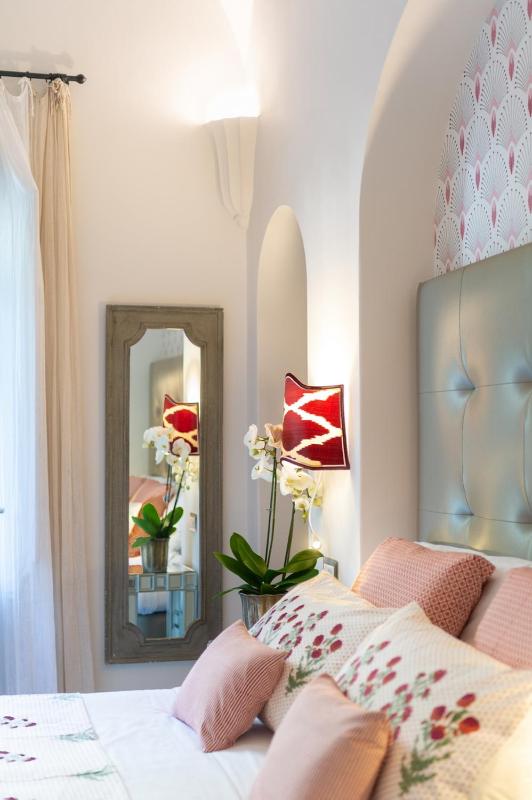Classic Double Room image 1
