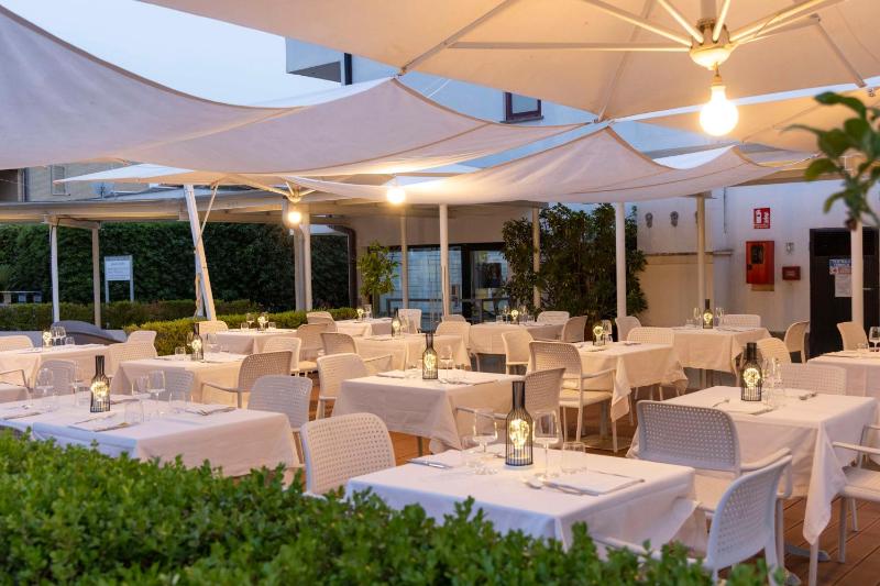 Best Western Hotel Rome Airport - image 49