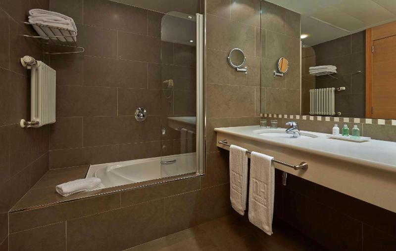 Superior Double Room with View and Terrace image 1