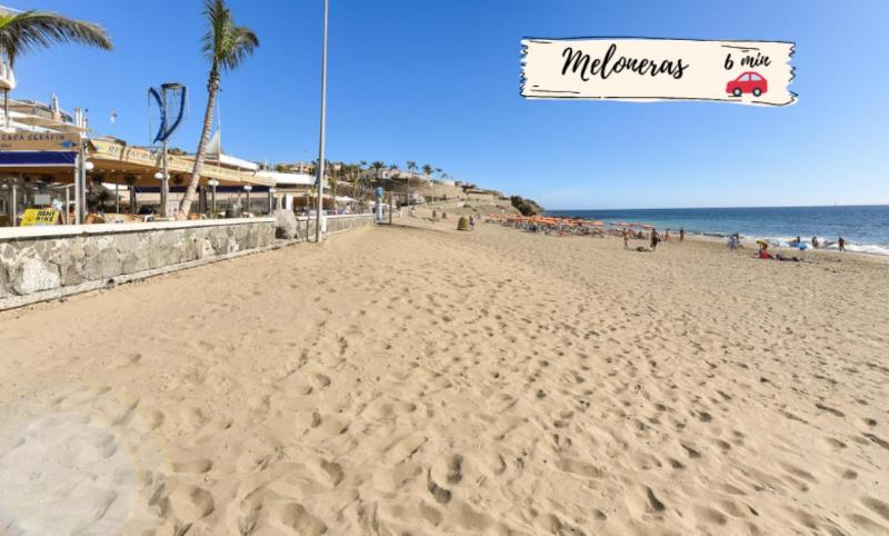 Playa Flor 77 by VillaGranCanaria - image 10