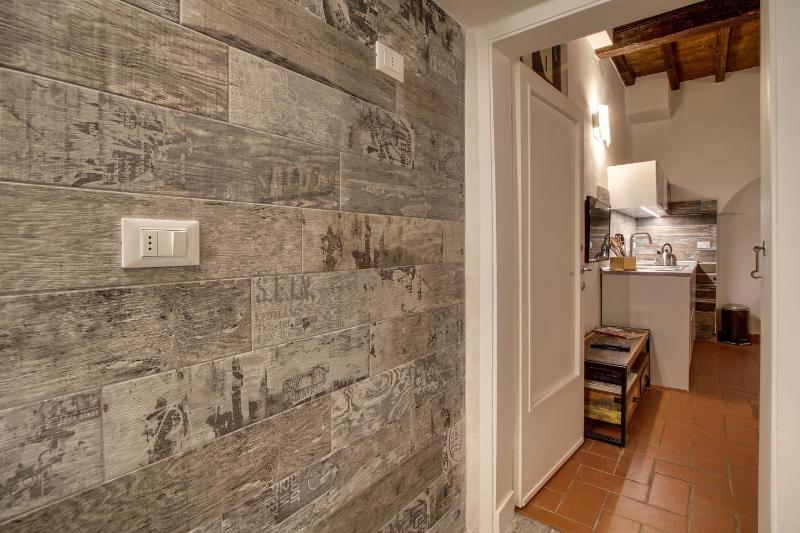 Pilastri Apartment Near Santa Croce - image 12
