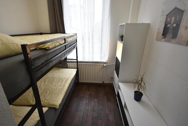 Apartment image 4