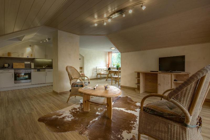 Apartment image 3