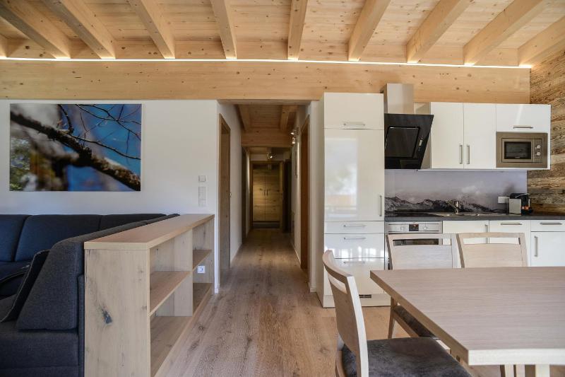 Three-Bedroom Apartment image 4
