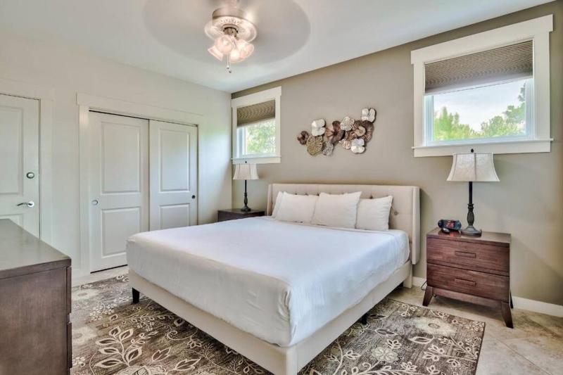 3 bedroom Sandestin condo in Baytowne Wharf! - image 15