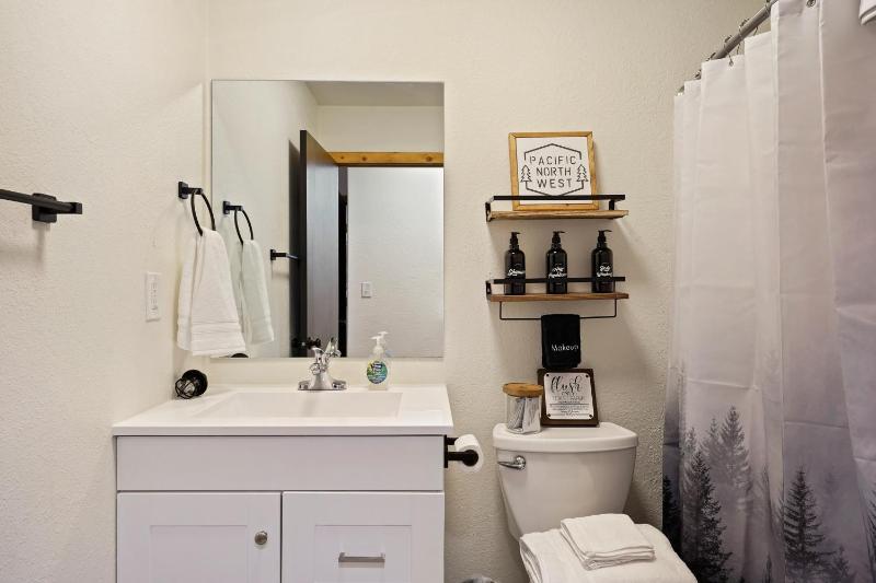 Apartment image 4