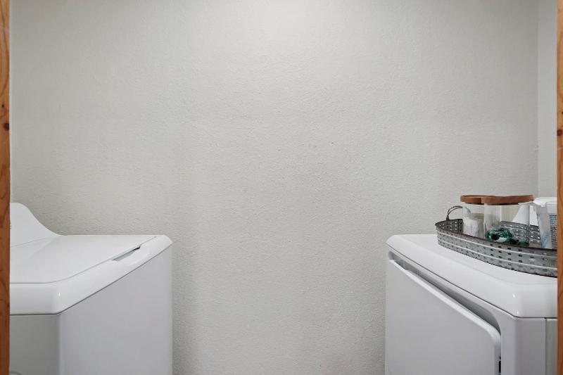 Apartment image 2