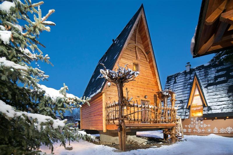 Two-Bedroom House - Witch House image 1