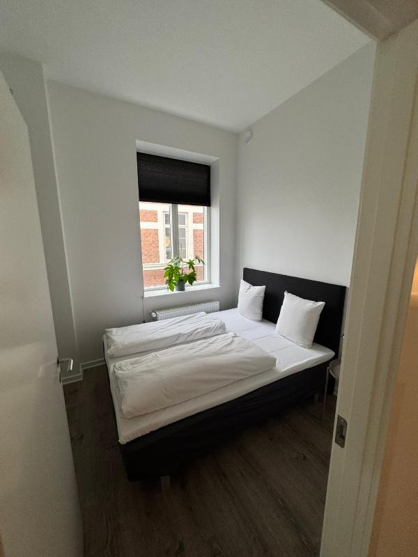Two-Bedroom Deluxe Apartment image 2