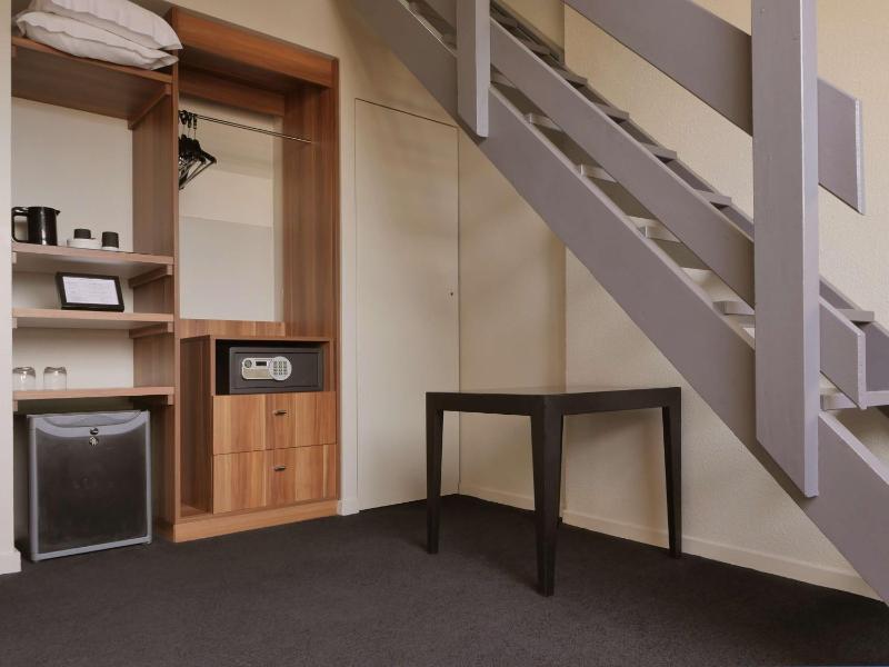 Standard Duplex (with mezzanine and staircase) Queen-Size Bed Room – Non-Smoking image 1