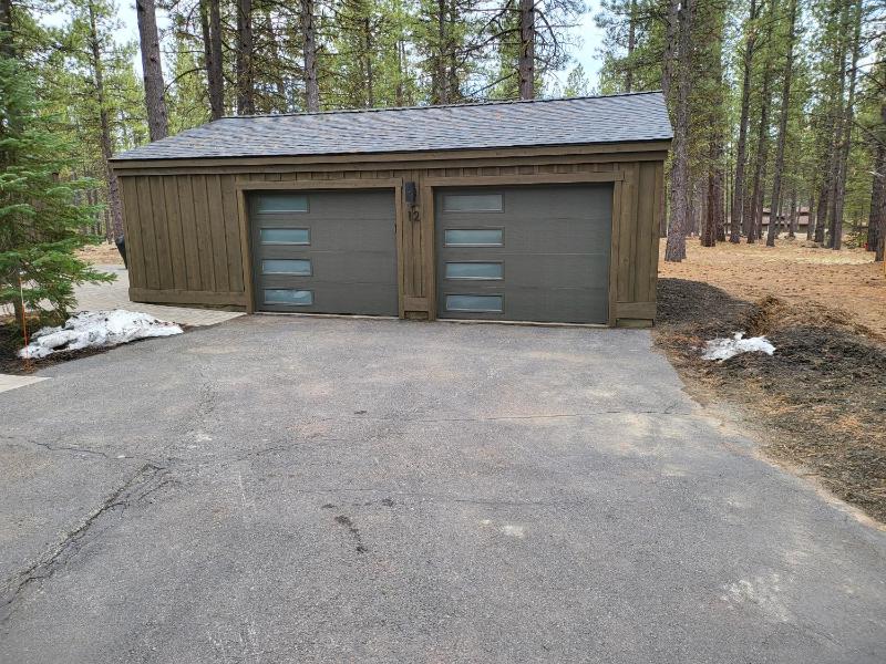 12 Quartz Mountain - image 31