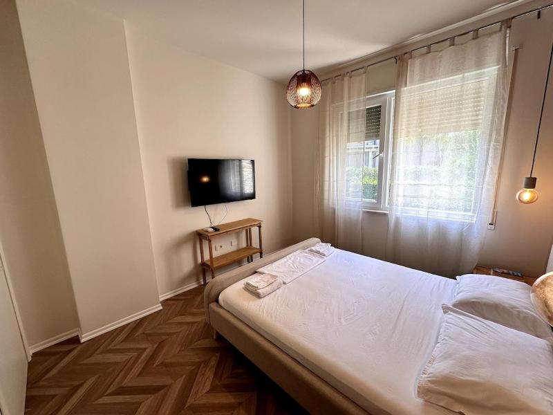Casa Gardenia - garden and bbq - image 11