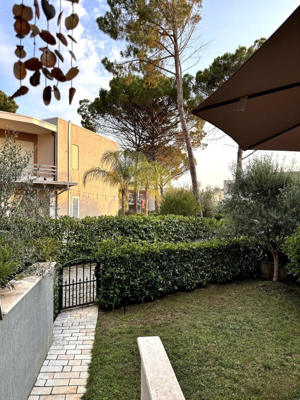 Casa Gardenia - garden and bbq - image 16