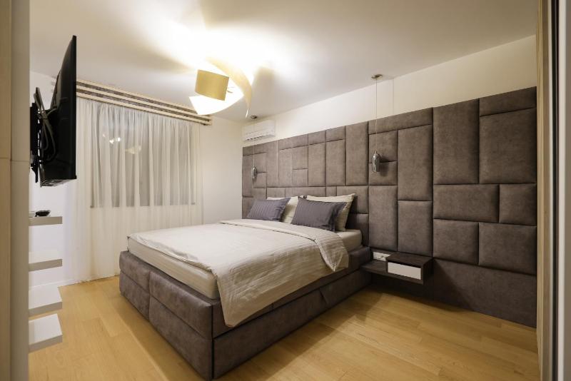 Residence 8 - image 33
