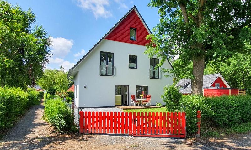Holiday Home image 1