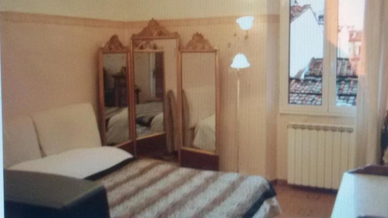 Standard Double Room image 3