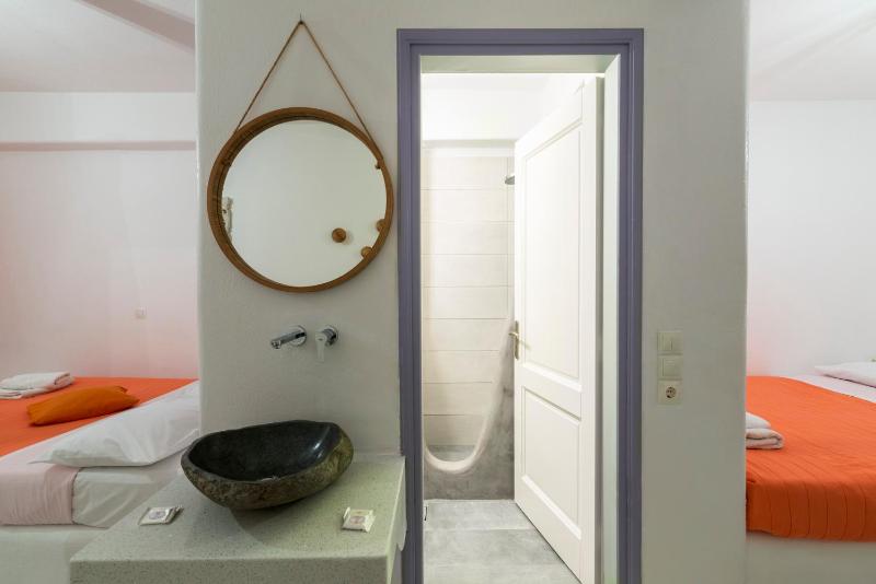 Semi Basement Apartment (4 Adults) image 2