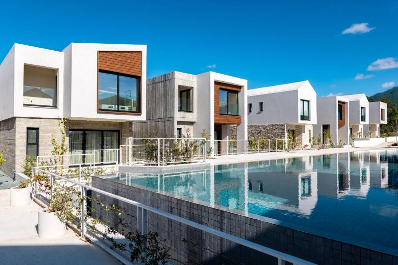 Avalon Gardens Villa 21 - image 15