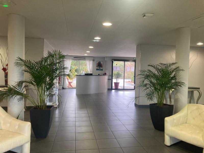 Adonis La Baule Hotel - image 33