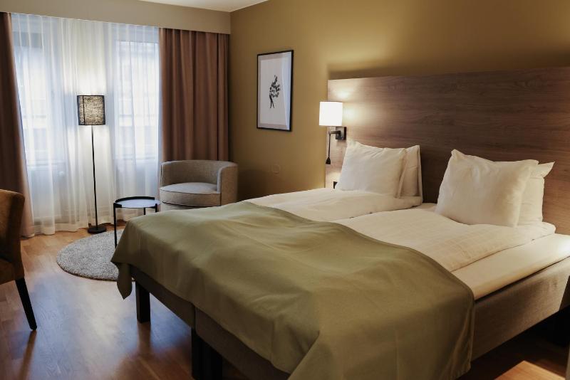 Standard Double Room image 1