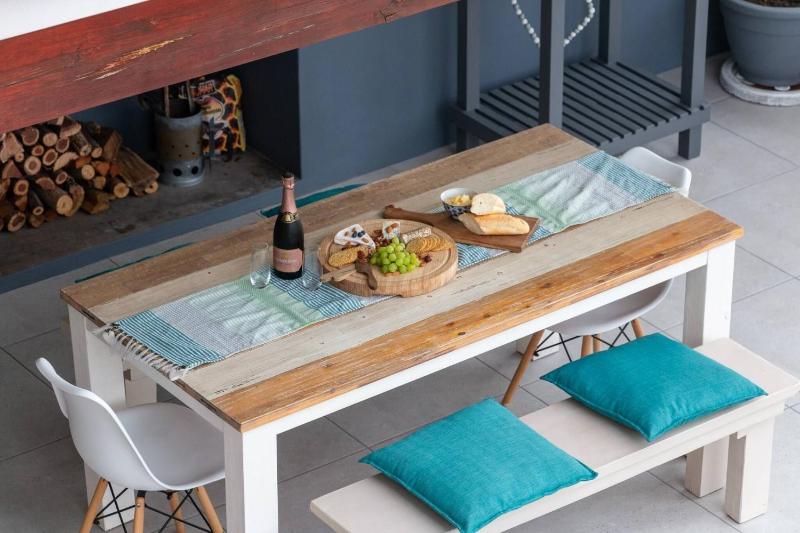 Serene Langebaan Getaway with Garden and pool views - image 4