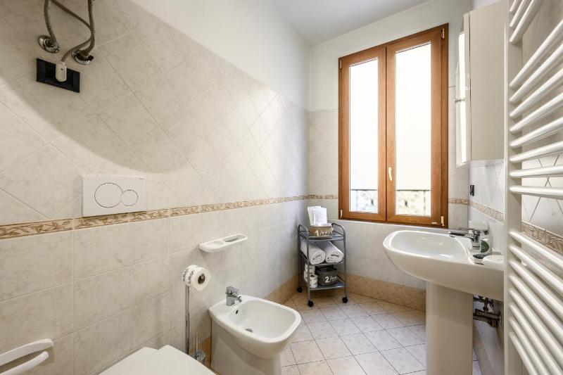 Emilia Studios 1 - image 6