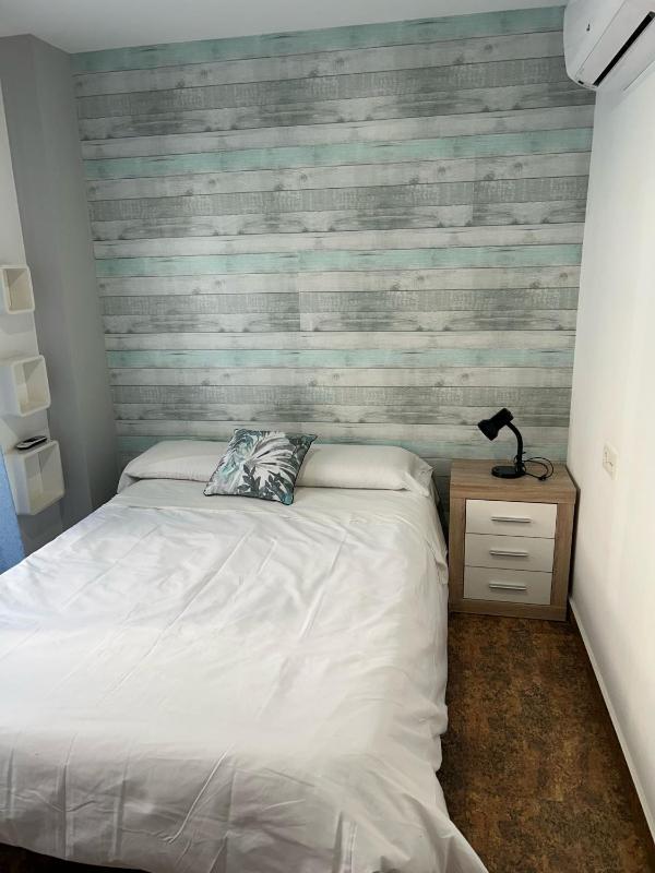 One-Bedroom Apartment with Balcony and Sea View image 1
