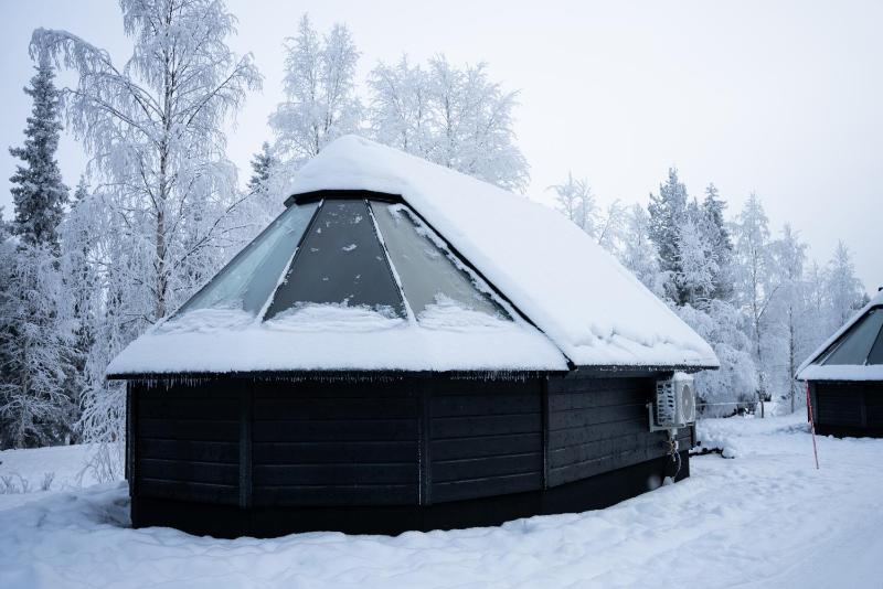 Aurora Cabin image 3