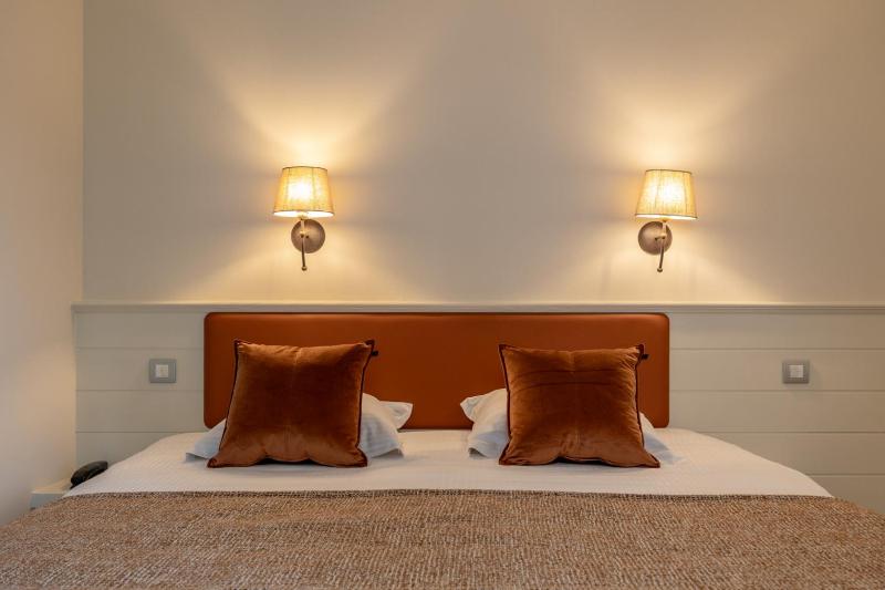 Double Room Rear View image 4