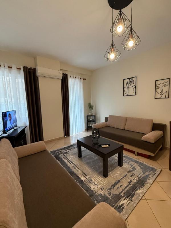 Rusi Apartament - image 11