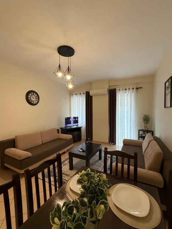 Rusi Apartament - image 3