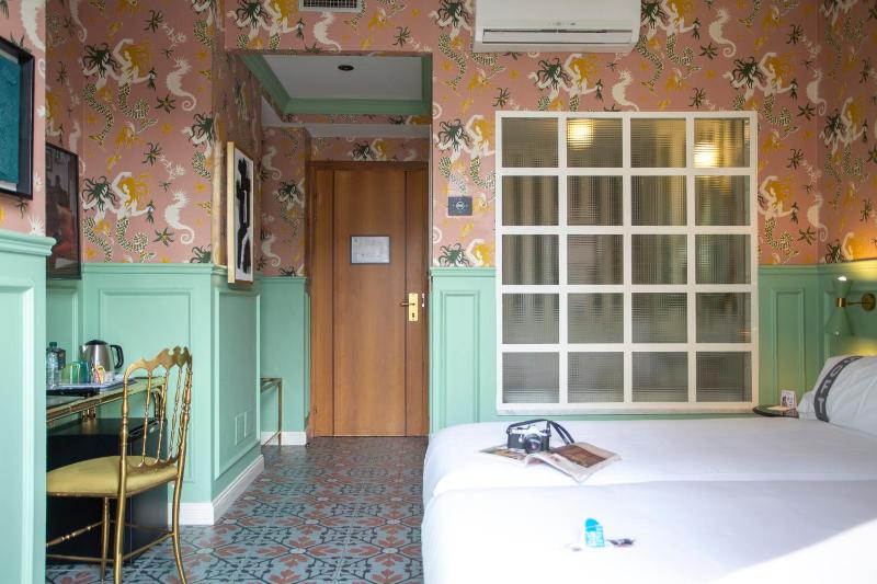 Double or Twin Room with Balcony image 2