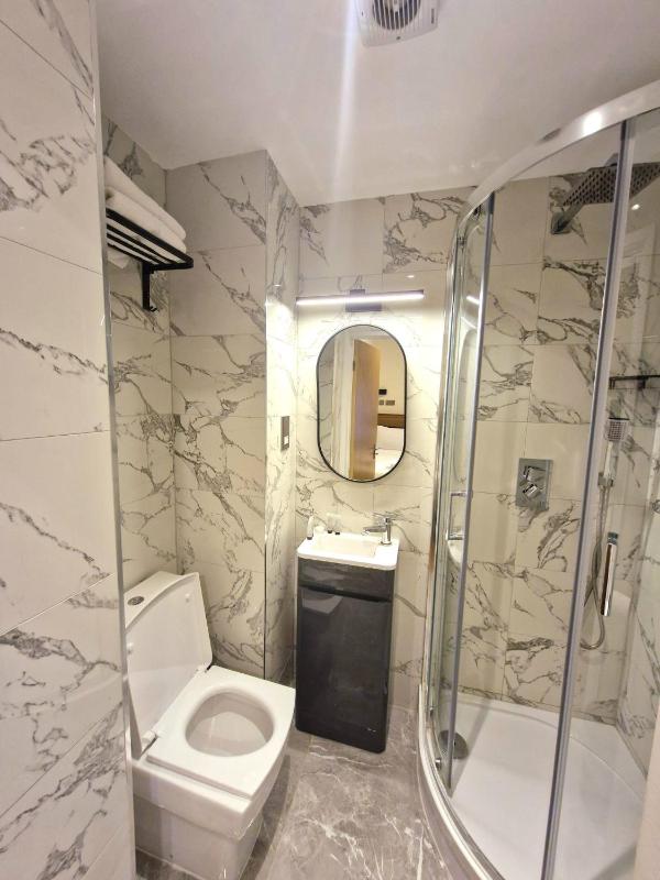 Triple Room image 1