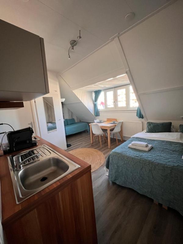 Bed & Breakfast Hotel Zandvoort - image 12