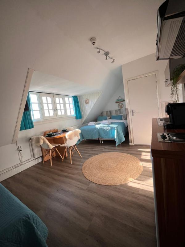 Bed & Breakfast Hotel Zandvoort - image 39