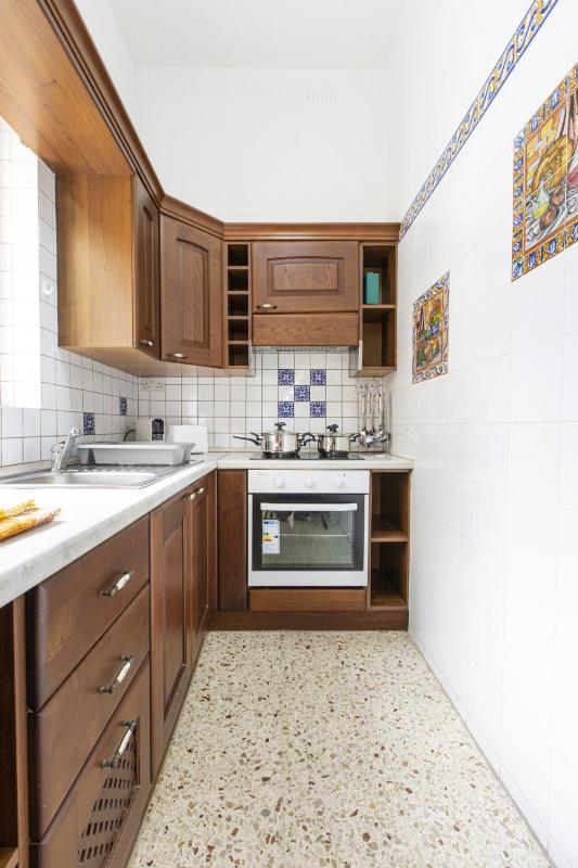Bright and Cozy Two-Bedroom Apartment Near Sliema Promenade - image 15