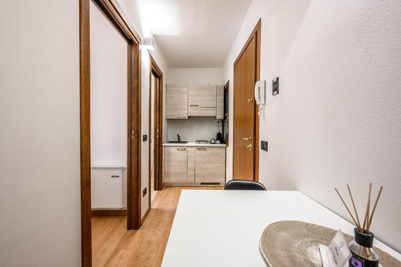 Emilia Studios 4 - image 8