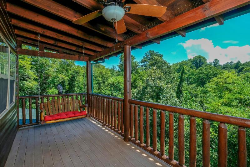 Perky Peaks Lodge - image 22