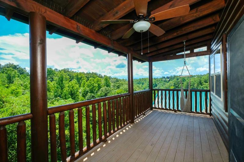 Perky Peaks Lodge - image 24