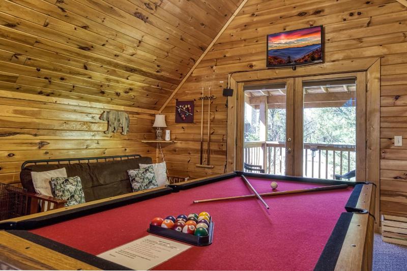 Baby Bear Cabin - image 31
